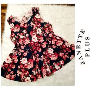 Gorgeous Floral Sleeveless Blouse